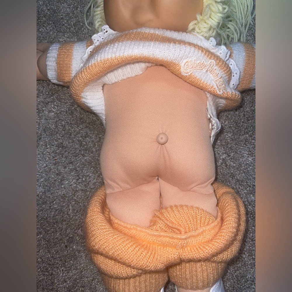 Vintage Cabbage Patch Kids doll 1986 blonde hair green eyes outfit shoes - Picture 7 of 11